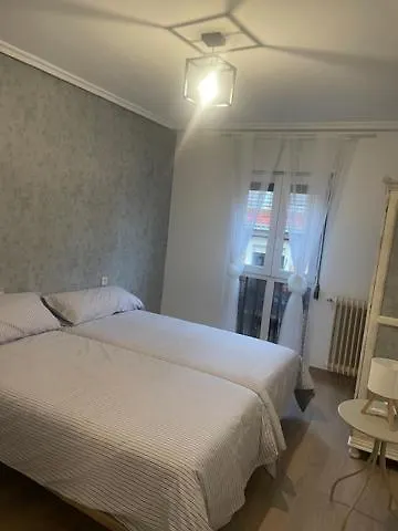 Luna- Mansilla Vut-le-1322 *