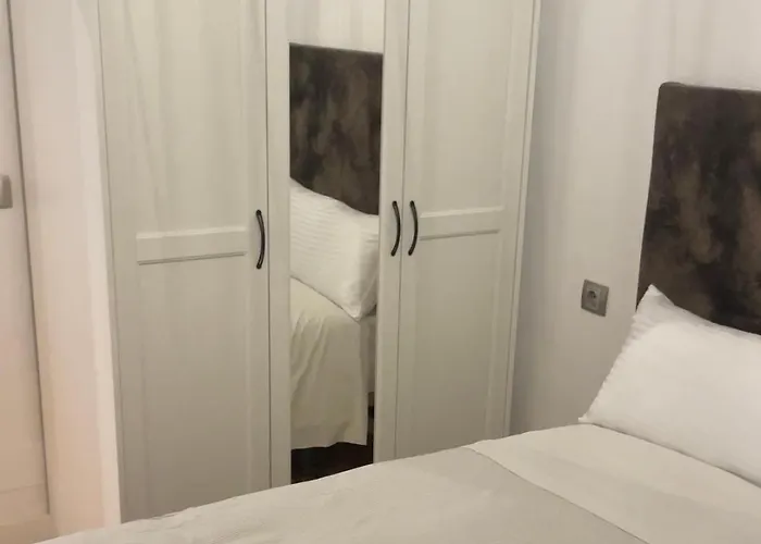 Luna- Mansilla Vut-le-1322 Apartamento